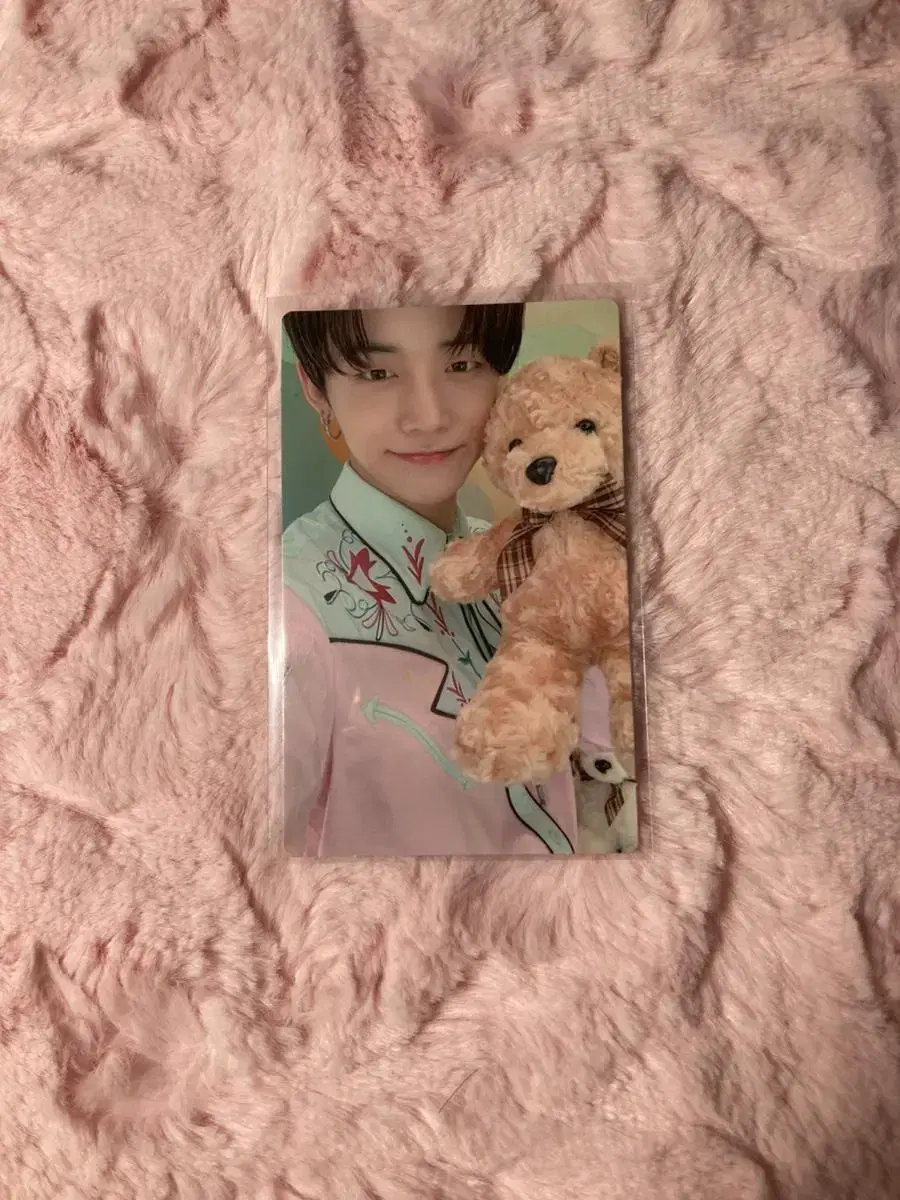 bbobatoo 22txt yeonjun photocard wtssellseason's greetingssoobinbeomgyuTaehyunhooningbbobatooPriPaul