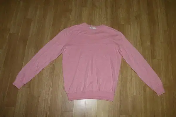 (105) Beanpole/pale pink round cotton knit