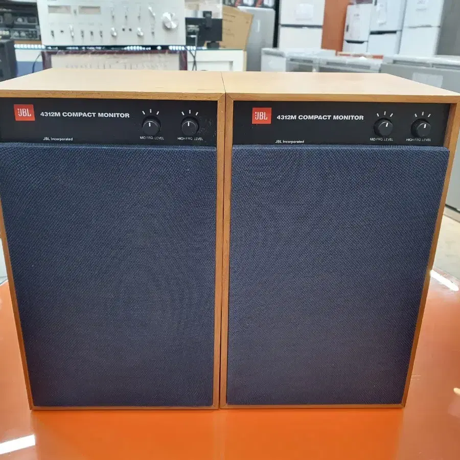 JBL 4312M 컴팩트 스피커