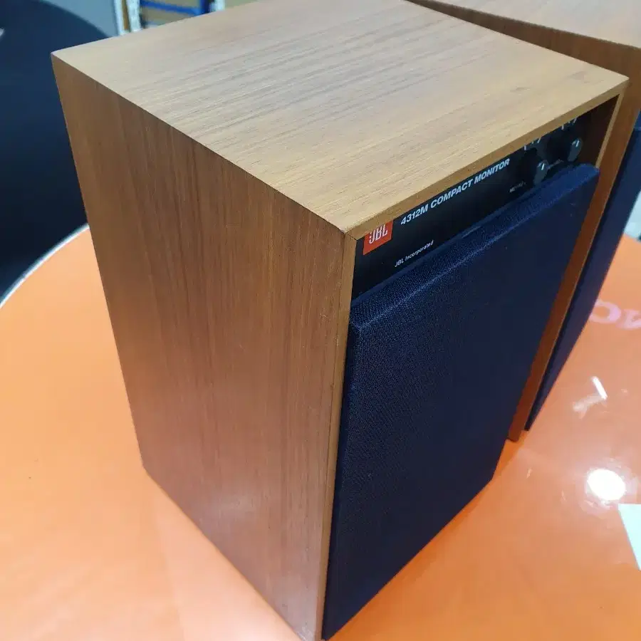 JBL 4312M 컴팩트 스피커