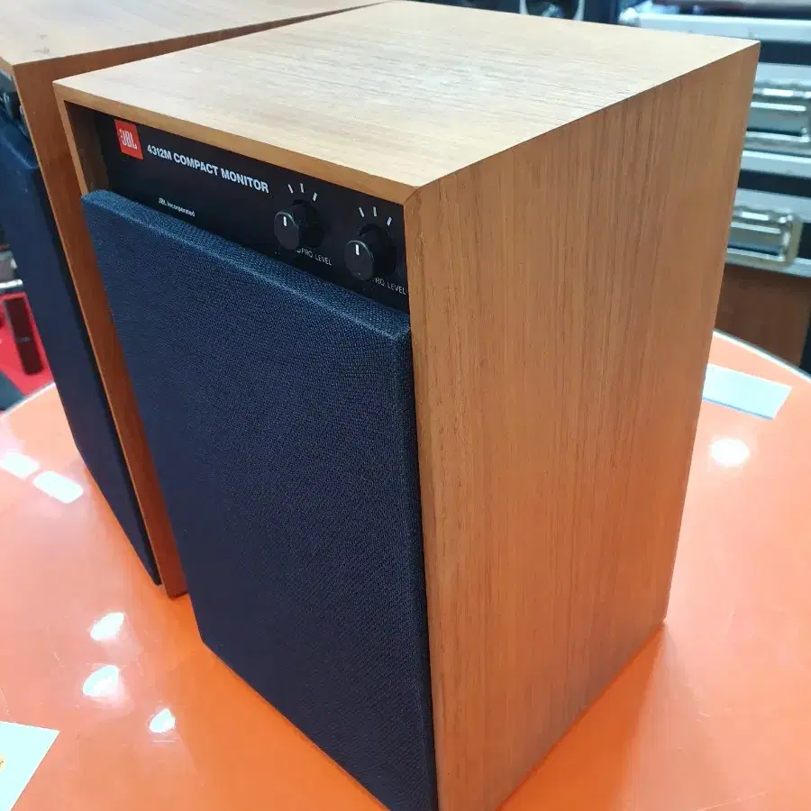 JBL 4312M 컴팩트 스피커