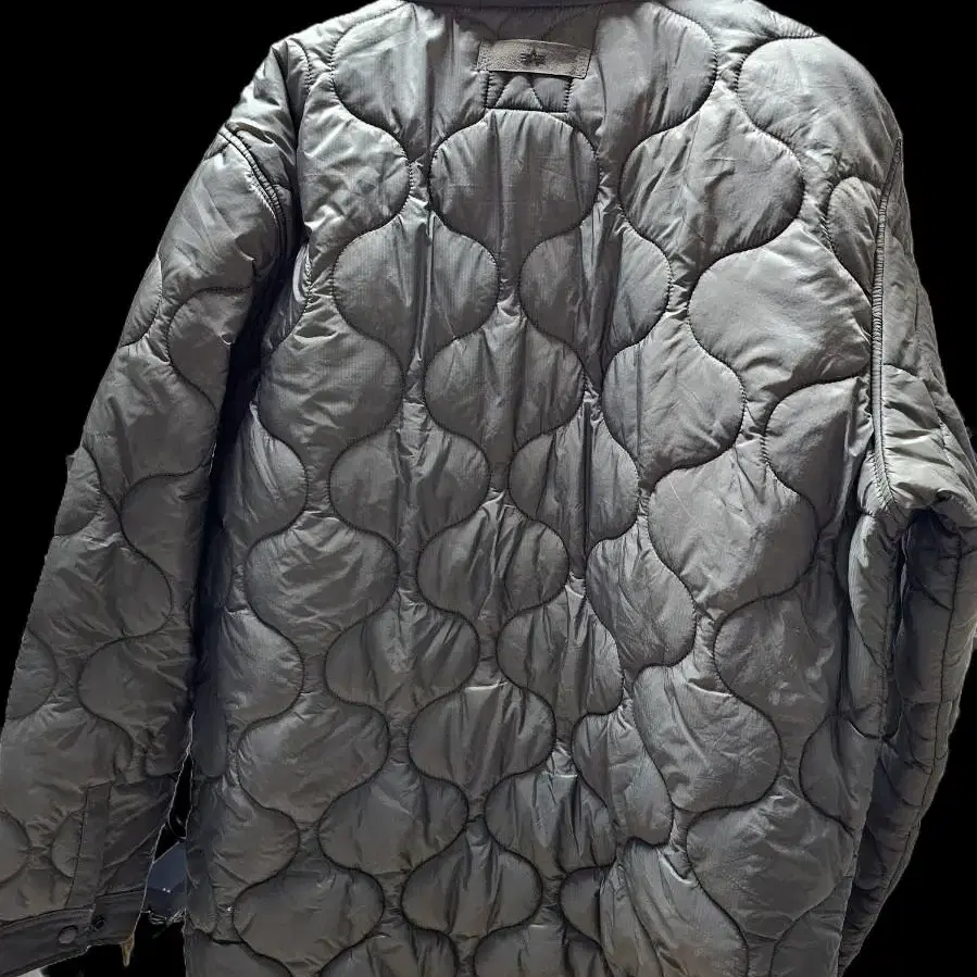 알파인더스트리 Alpha Ind. Onion Quilt Jacket