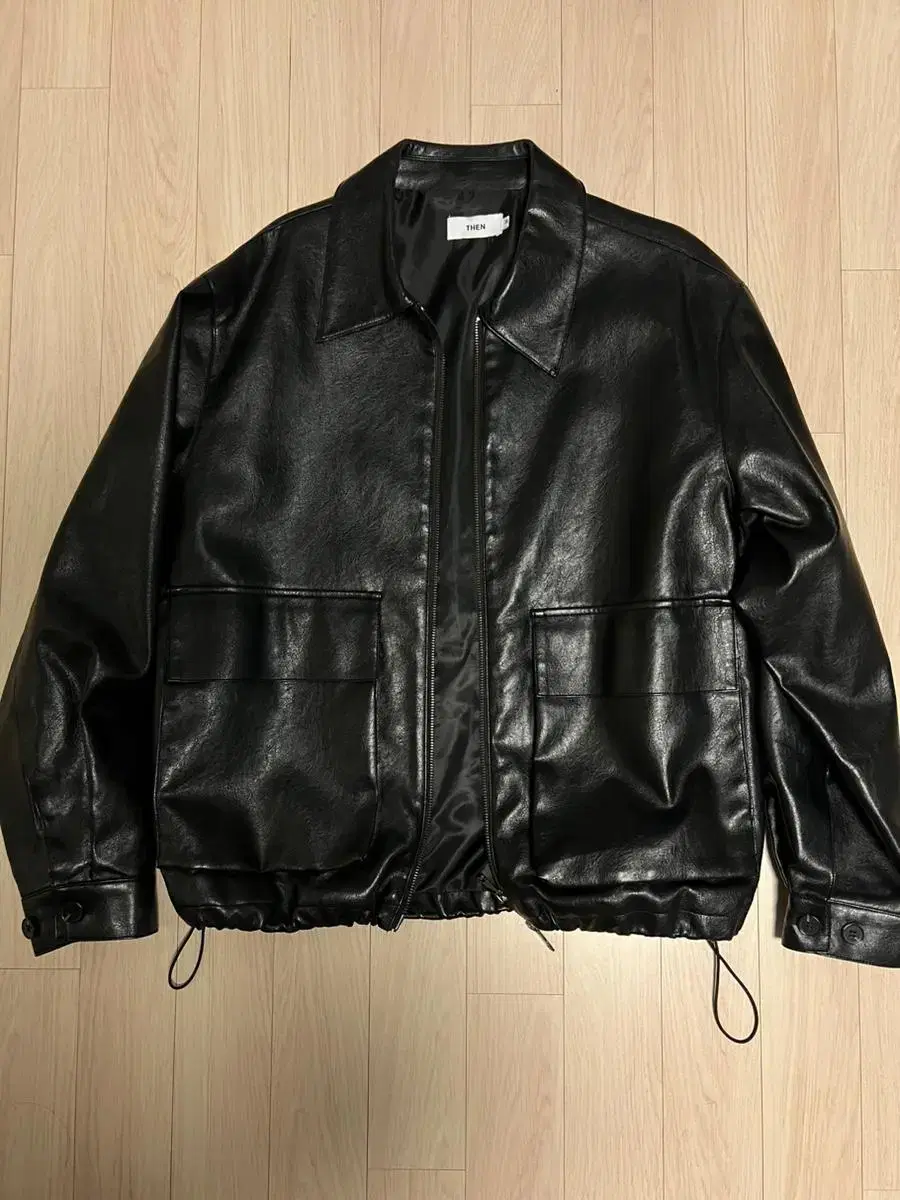 Minimalist Two-Pocket Leather Jacket Bloom [M]