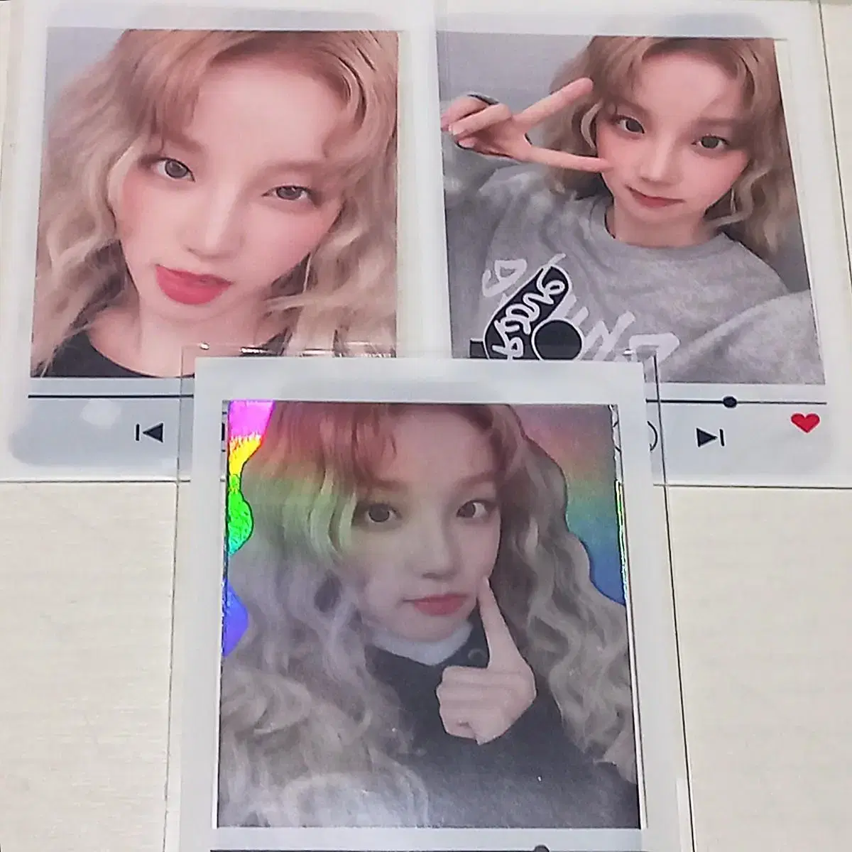 Grobrahim woman idle yuqi photocard Selling 2nd set.