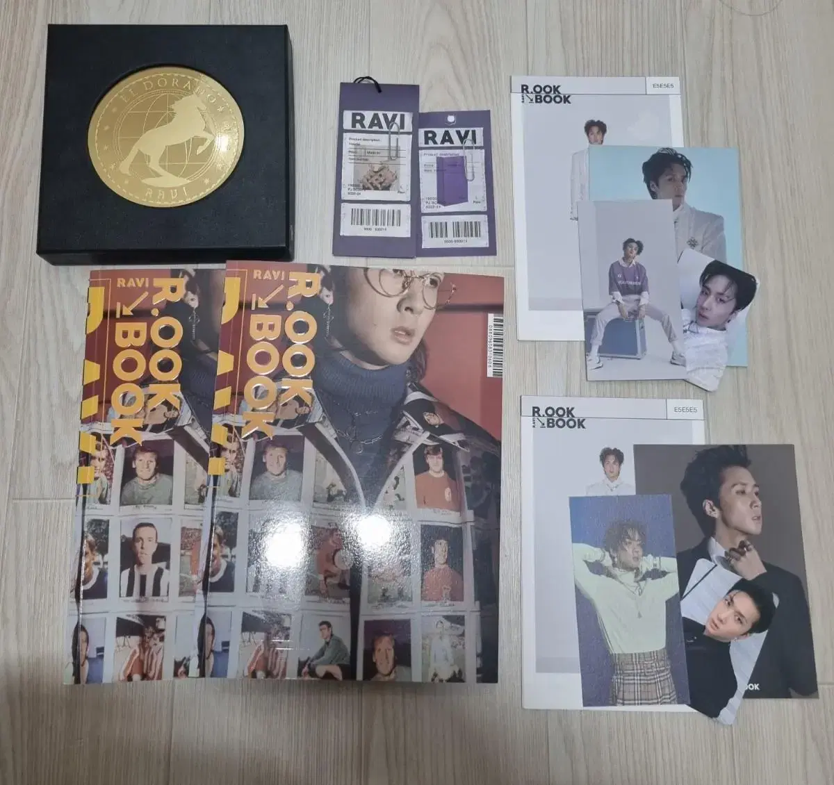 Vix album bulk wts ( Lookbook(+Kihno),Eldorado + Vix Hyde album )