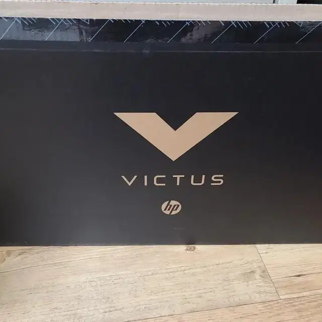 HP VICTUS 16-e0141AX 업그레이드한 노트북 팝니다