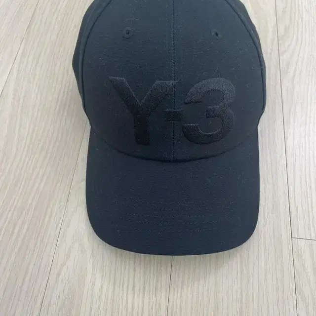 요지야마모토 Y-3 볼캡