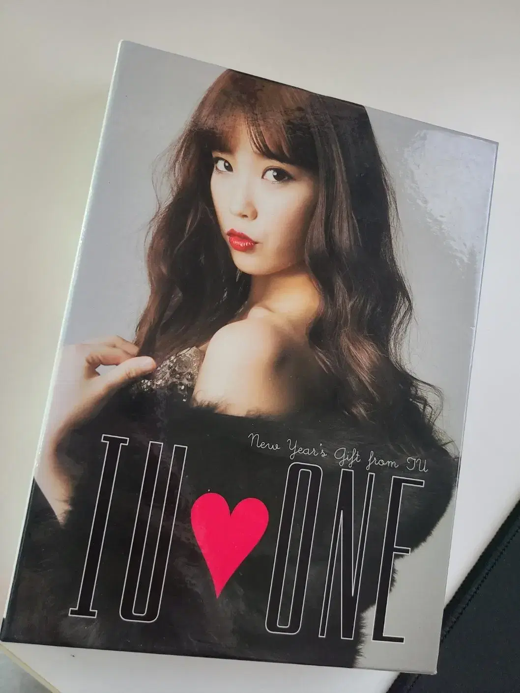 IU IU ONE Japan limited edition Includes DVD and all Gift components