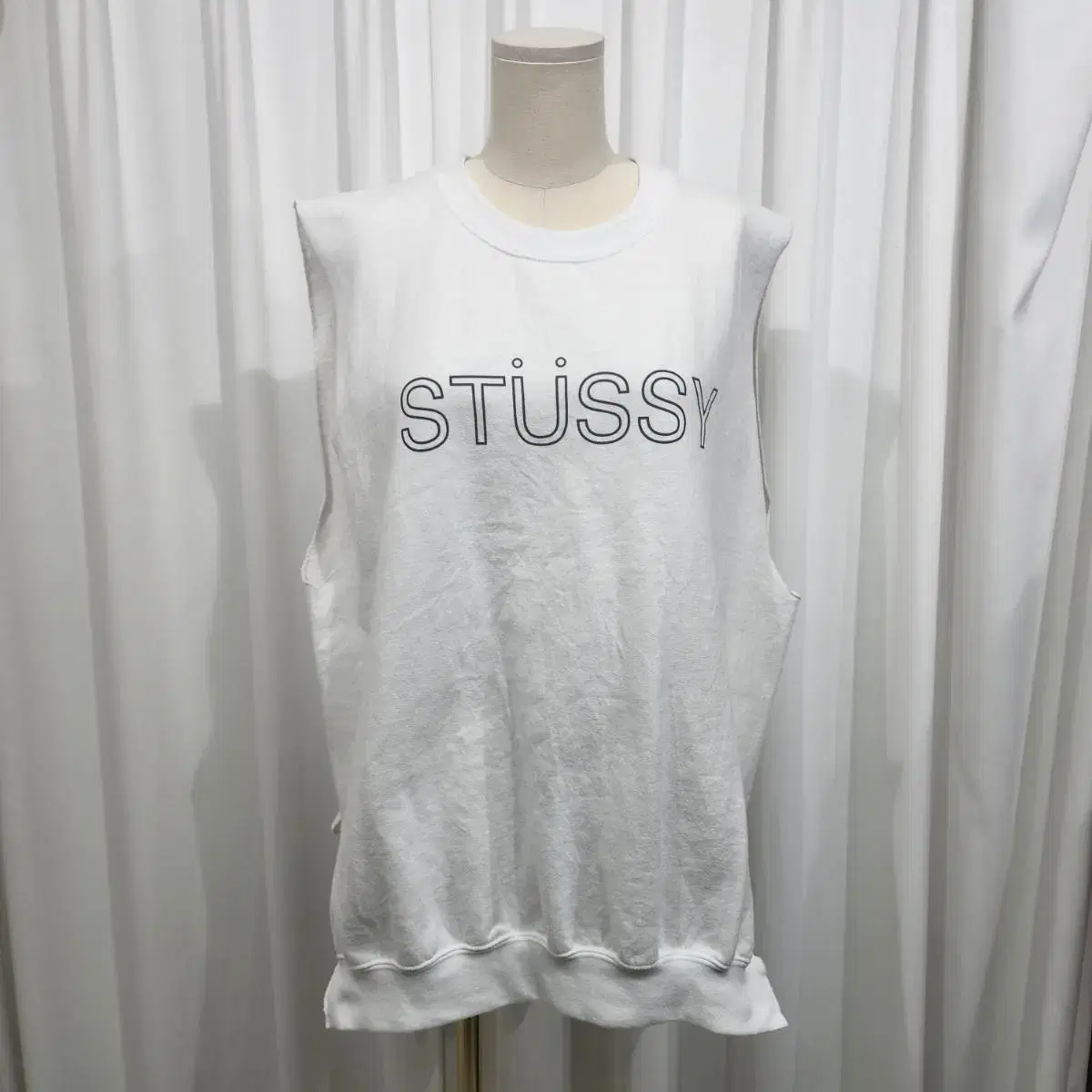 스투시(Stussy) 민소매 티셔츠