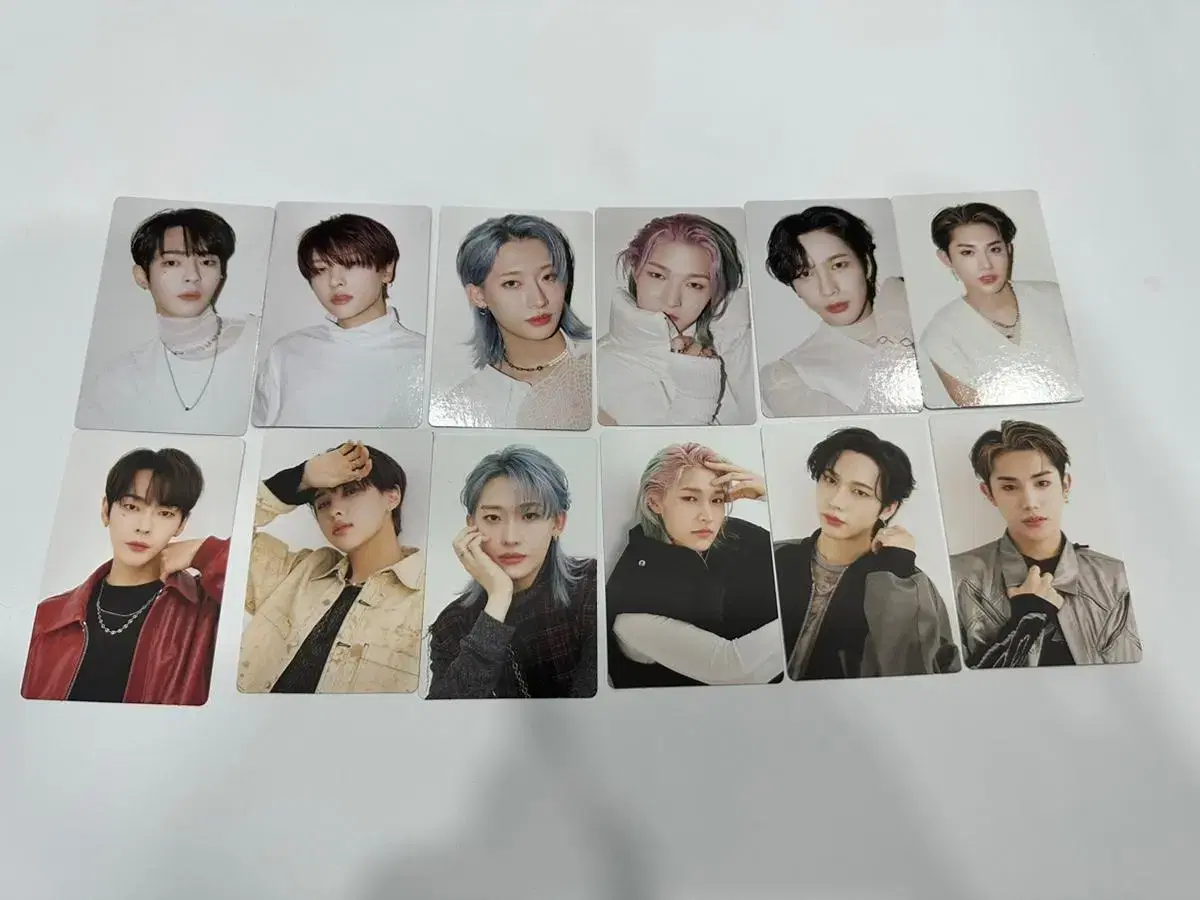 ONLYONEOF album photocard DeVol 12 in bulk