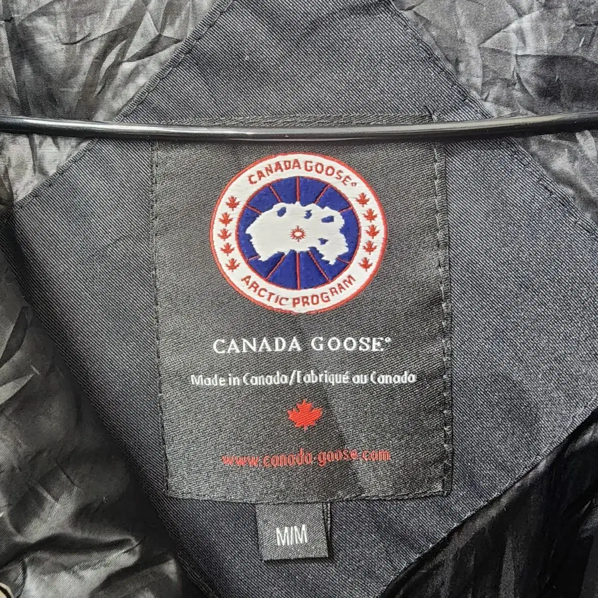 캐나다구스(CanadaGoose) 숏 패딩