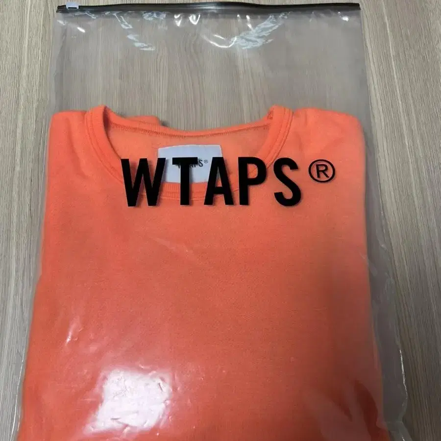 더블탭스 wtaps 롱슬리브 긴팔 티셔츠