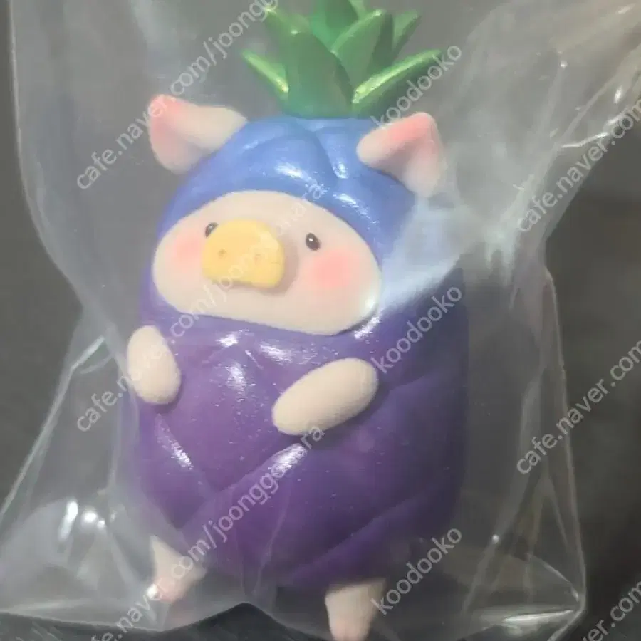 루루 돼지 피규어 lulu pig 판매합니다 커스텀,파인애플 피규어