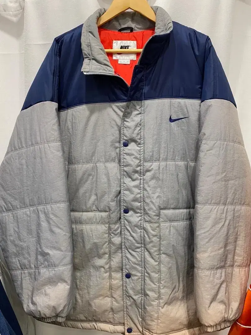 [4-5XL/only available] 90s-00s Nike Old School Vintage Short Padded Bomber