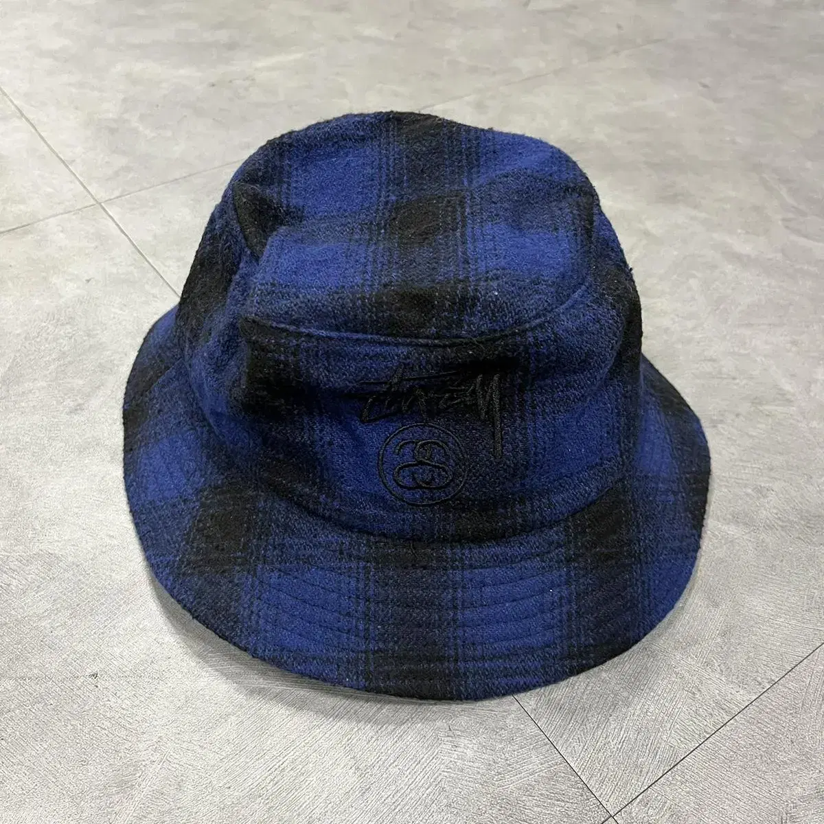 Stussy Flannel Bucket Hat (S-M)