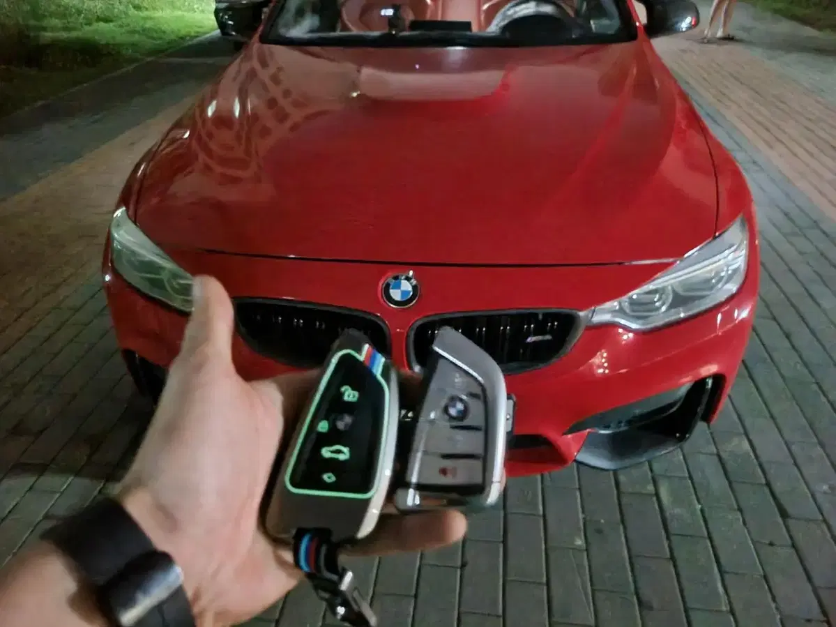 울산 중구 남구 BMW 고장 키수리 차키 스마트키 복사키 판매합니다.