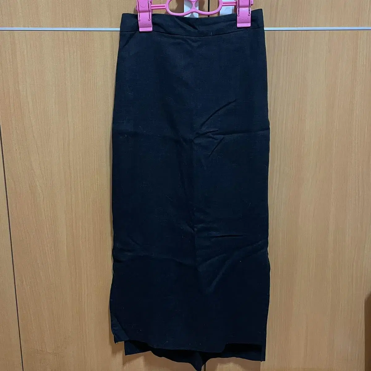 Linen long skirt black