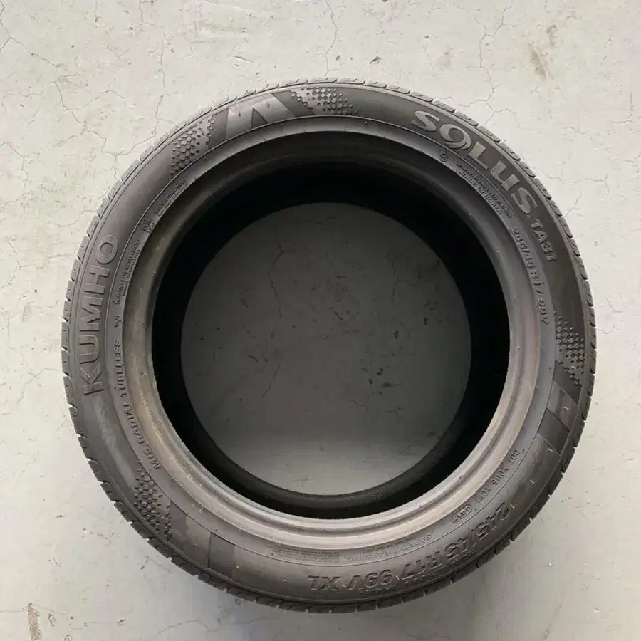 245/45R17 중고 T