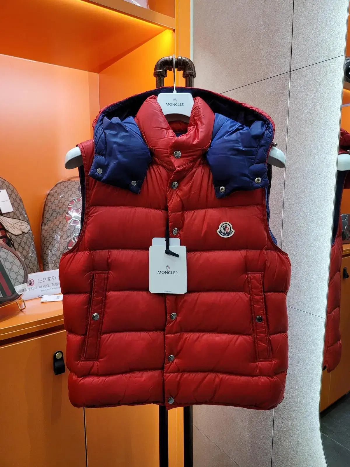 [3 Size] Moncler Villekar Padded Vest New full contents