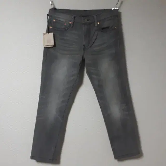 30/Levi's 511 Grey Slim Fit Jeans/30-676