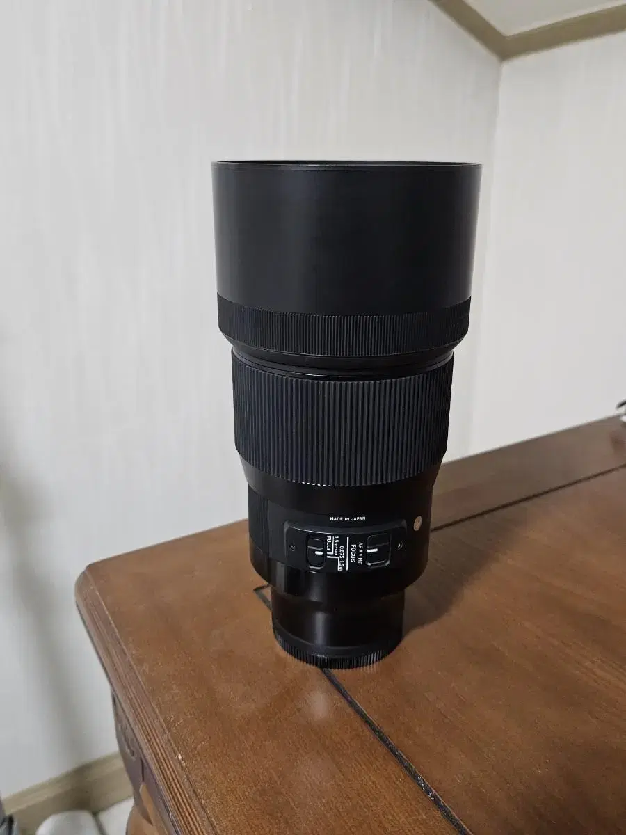 시그마 아트 135mm f 1.8 l마운트