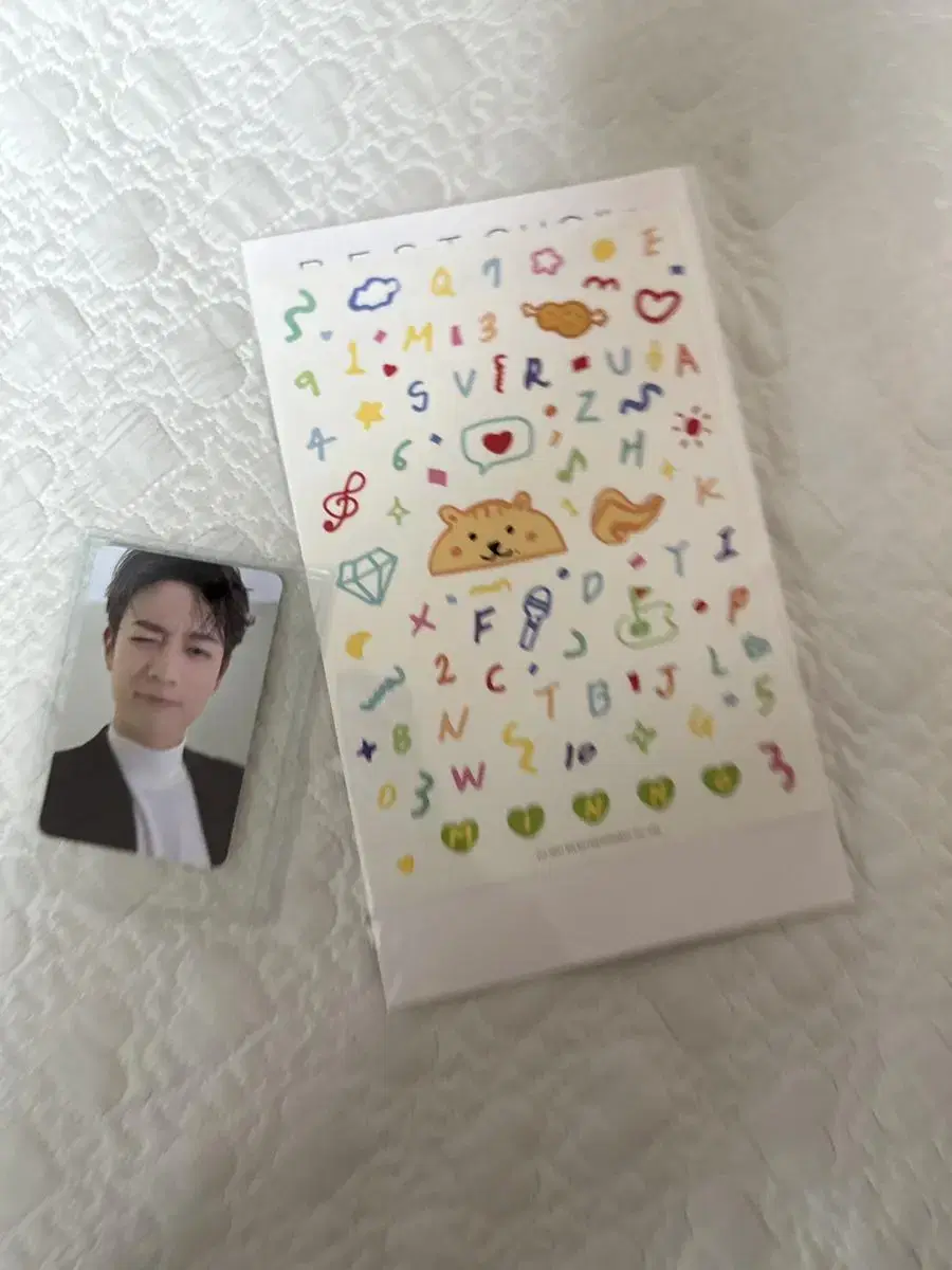 Shinee minho becho photocard+daraming sticker