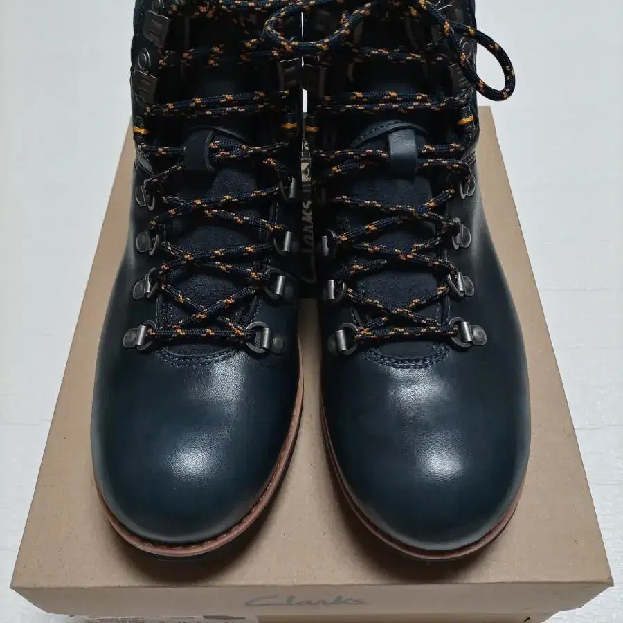 클락스(Clarks) 레이스업슈즈 Padley Alp GTX