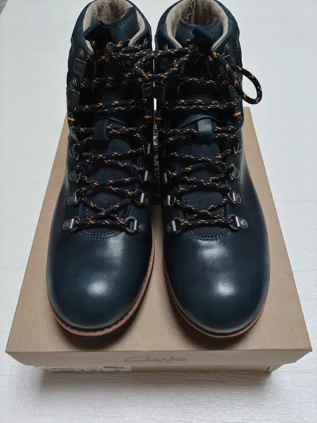 클락스(Clarks) 레이스업슈즈 Padley Alp GTX