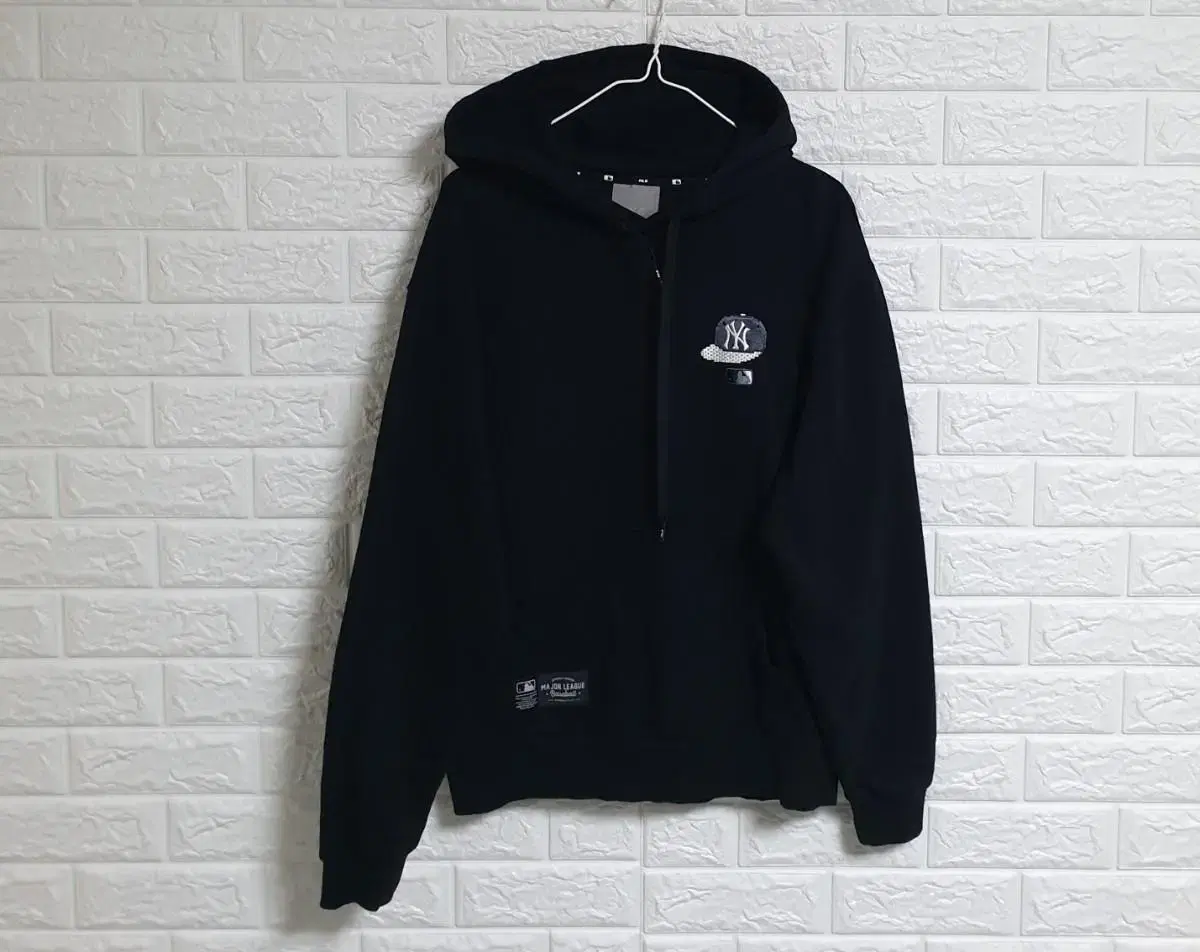 MLB New York Yankees Hoodie for sale