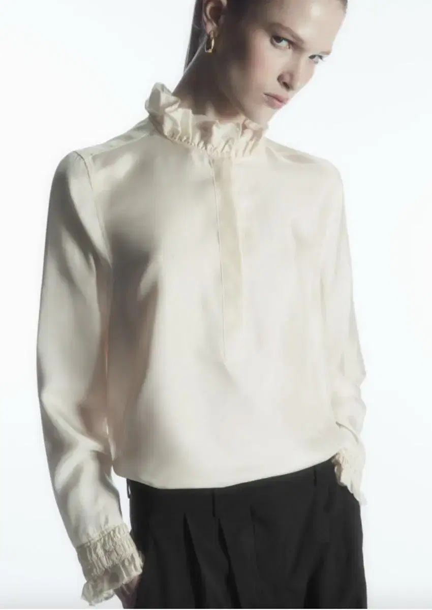 [New] COS COS Ruffled Mulberry Silk Blouse | Last Price