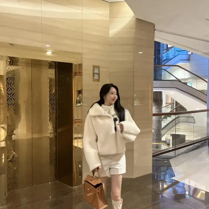 (블랙) 드벨라 기모 옆지퍼반바지 드오브 ootd 르미룸