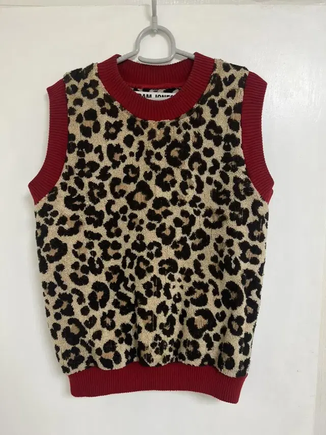 OS)ADAM JONES LEOPARD BEER TOWEL VEST