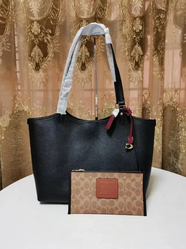 코치 COACH C6337 라지 숄더 토트 백 플러스 파우치 블랙 페블