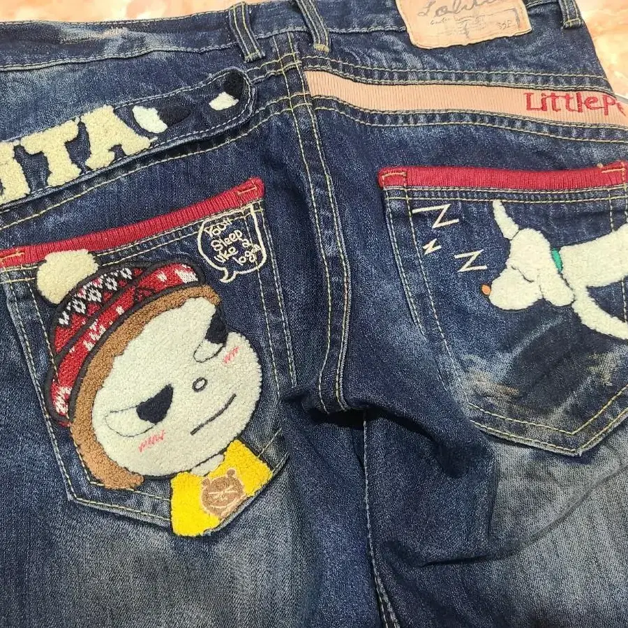 LOLITA JEANS