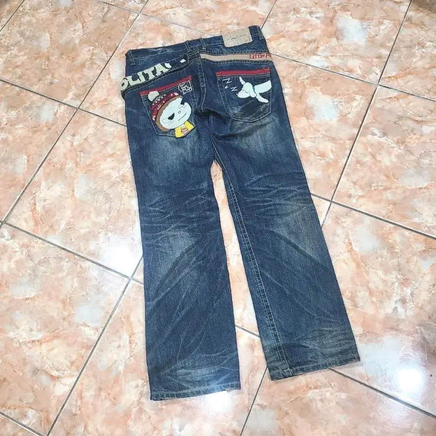 LOLITA JEANS