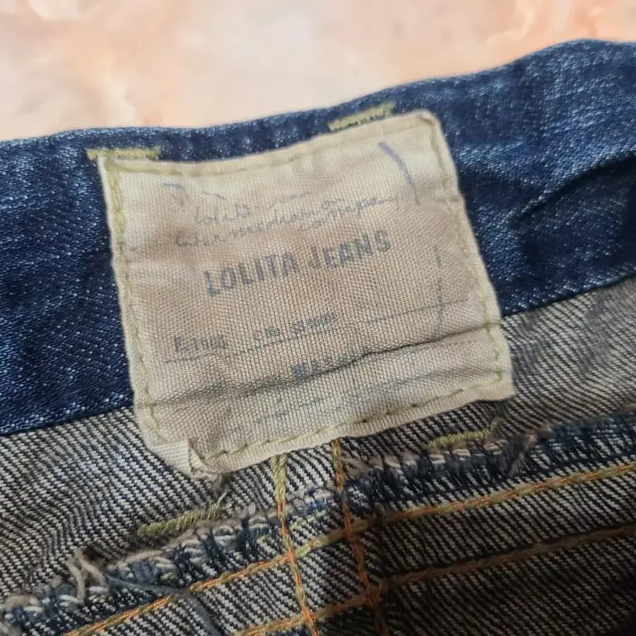 LOLITA JEANS