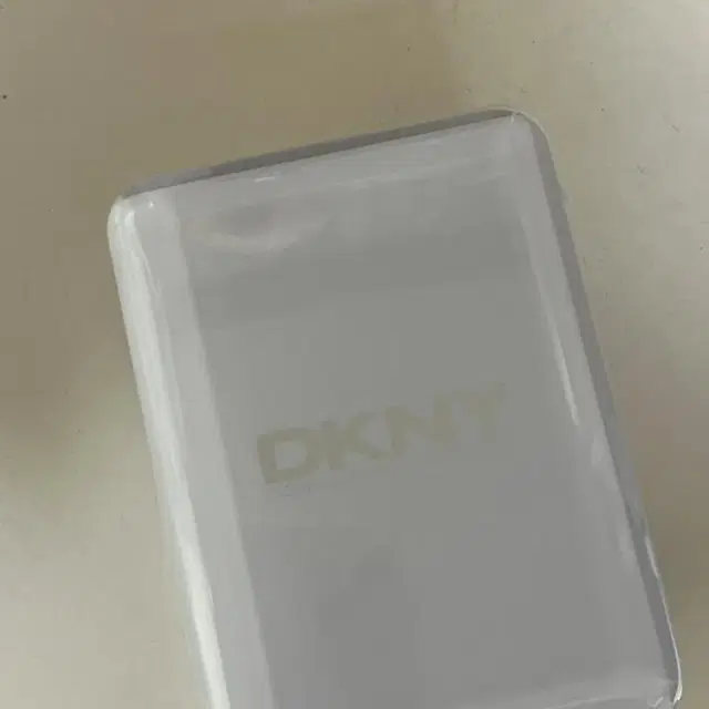 Dkny 메탈시계 화이트