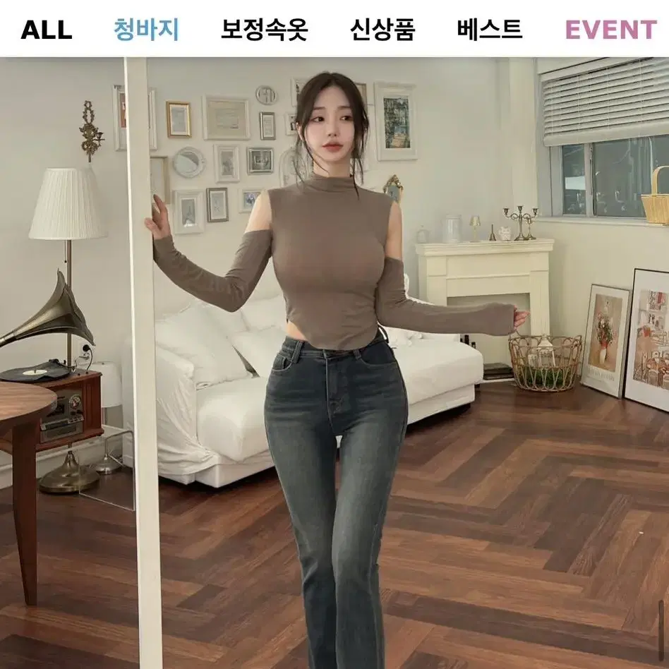 카인다미 오프숄더 티셔츠 반폴라 폴라티