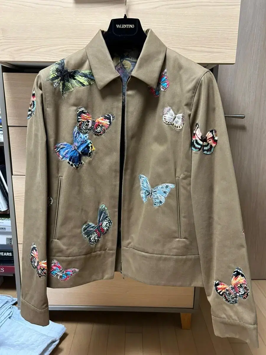 Valentino Butterfly Single Jacket 48