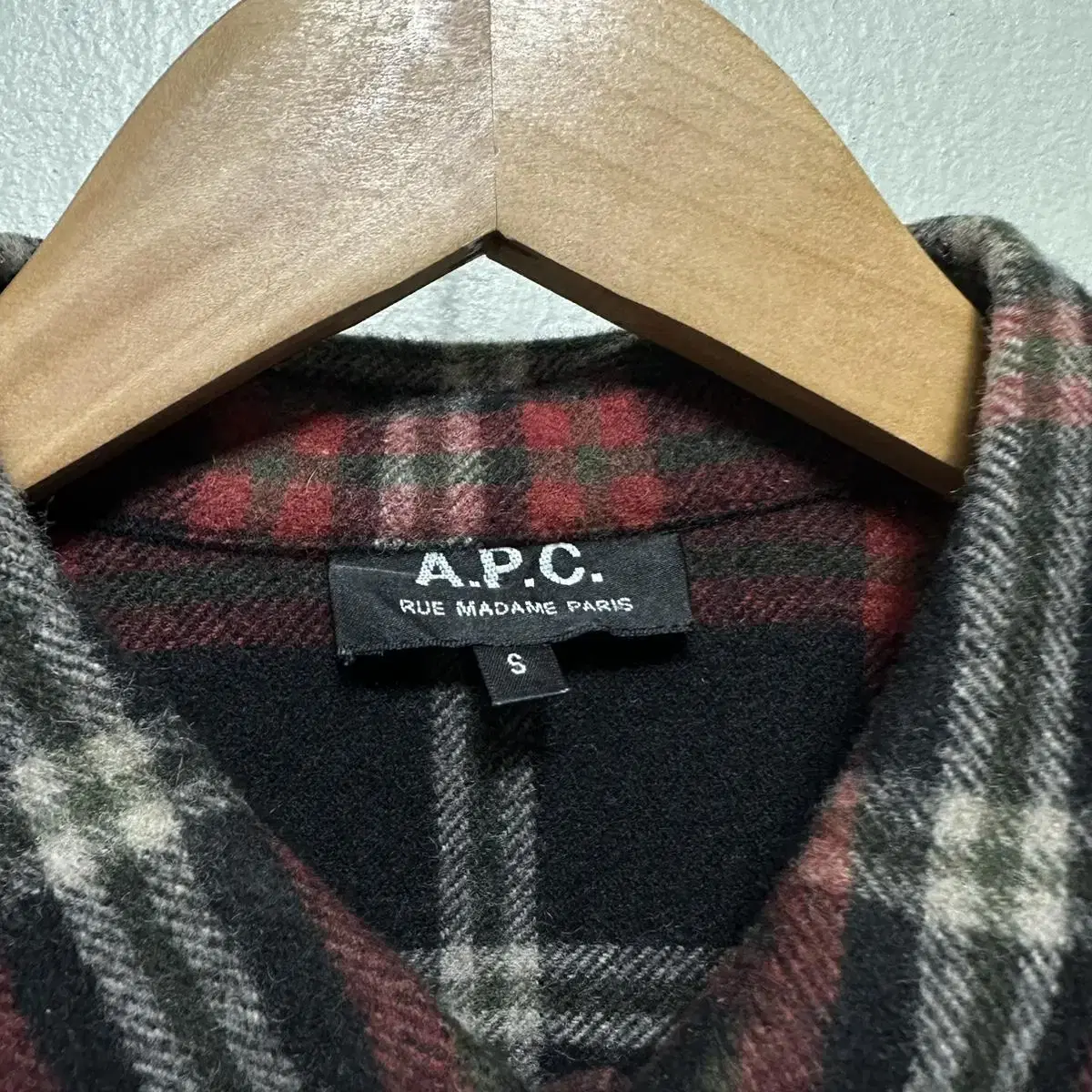 APC 아페쎄 체크 울 플란넬 셔츠