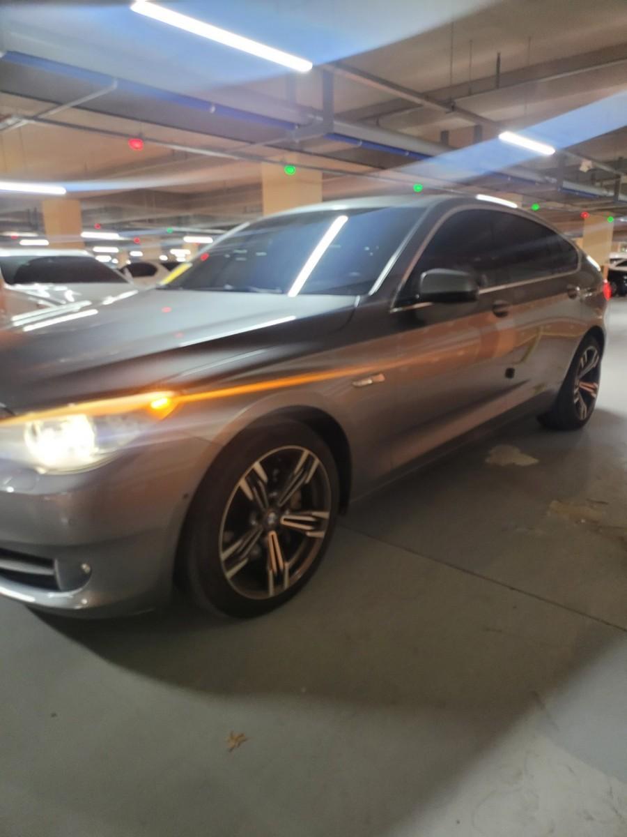 BMW 5GT - 3