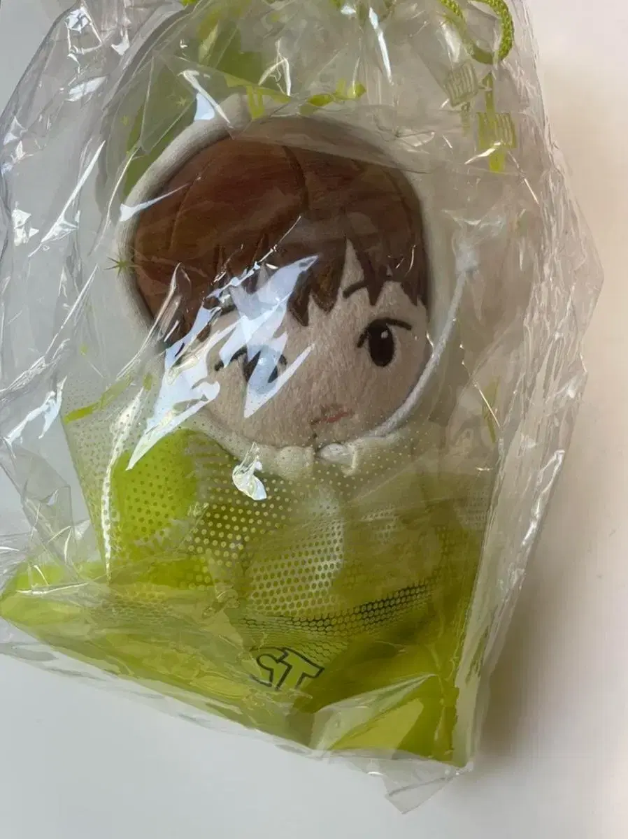 Unsealed nct jisung kids doll wts below cost