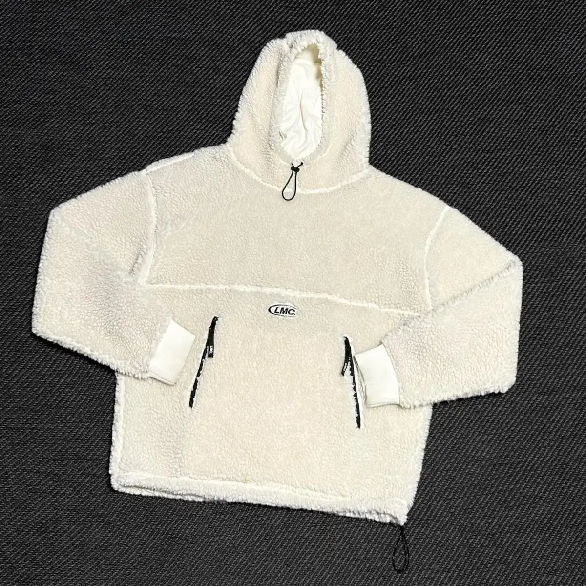 [ M ] LMC LMC Boa Furis Ivory Hoodie