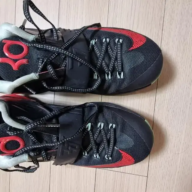 나이키 케빈듀란트 농구화 KD7 두번 신은거 싸게 팝니다!