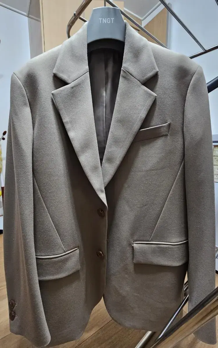 TNGT Setup Jacket (suit.suit) sells~.