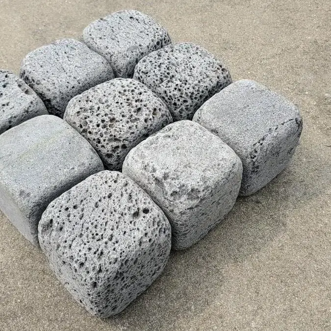 Sell basalt cobble and pebble #사고석,#현무암,#사구석,#경계석,#굴림석 on Bunjang ...