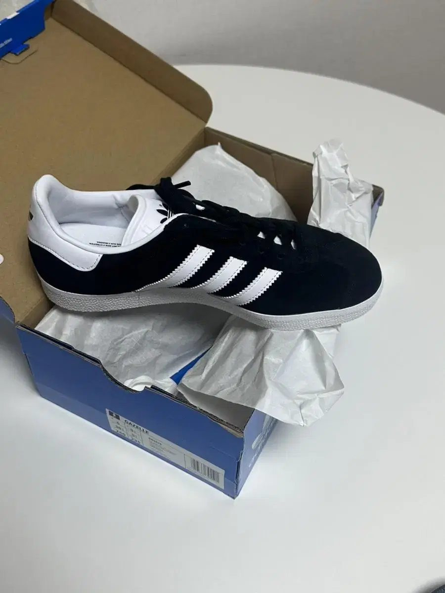 Gazelle 240 (Black/New)