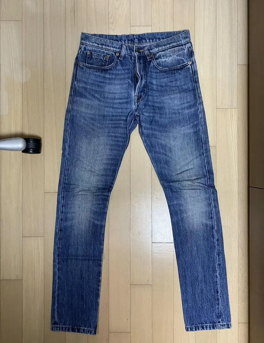 Valentino 001 Slim Fit bloo Washed Denim