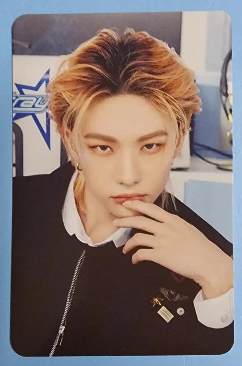 Straykids Pilot fanmeeting collectbook hyunjin Photocard