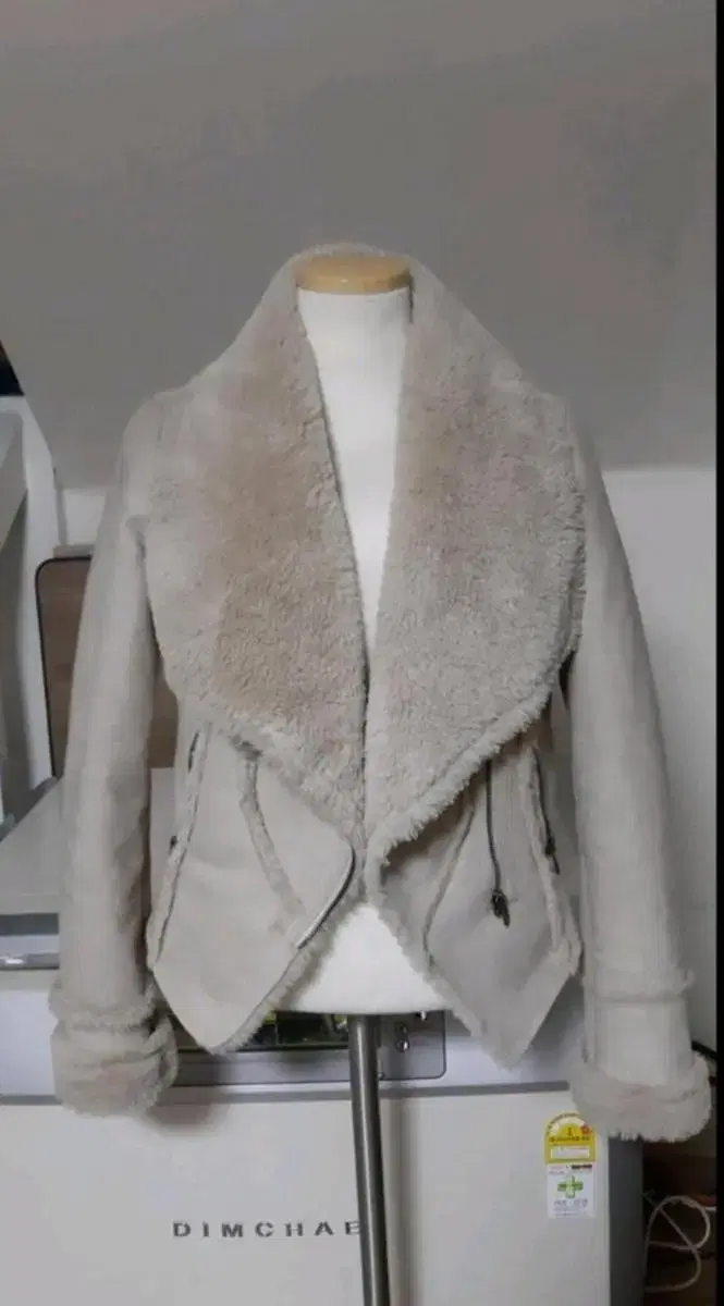 Women's Jacket (LILY BLANC)